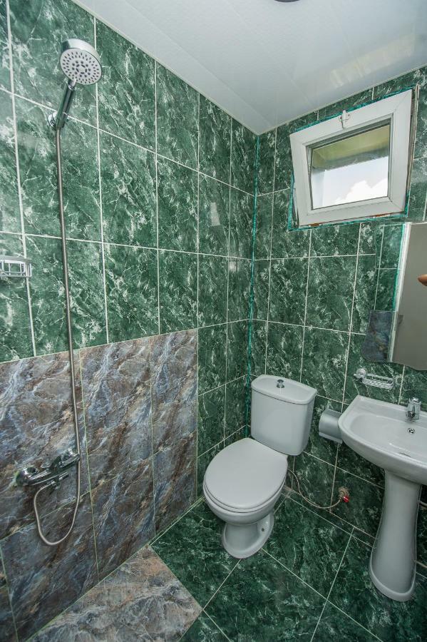 Hotel Cosmos Batum Dış mekan fotoğraf